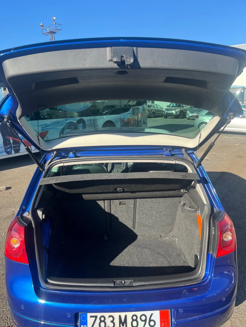 VW Golf, снимка 5 - Автомобили и джипове - 52738384