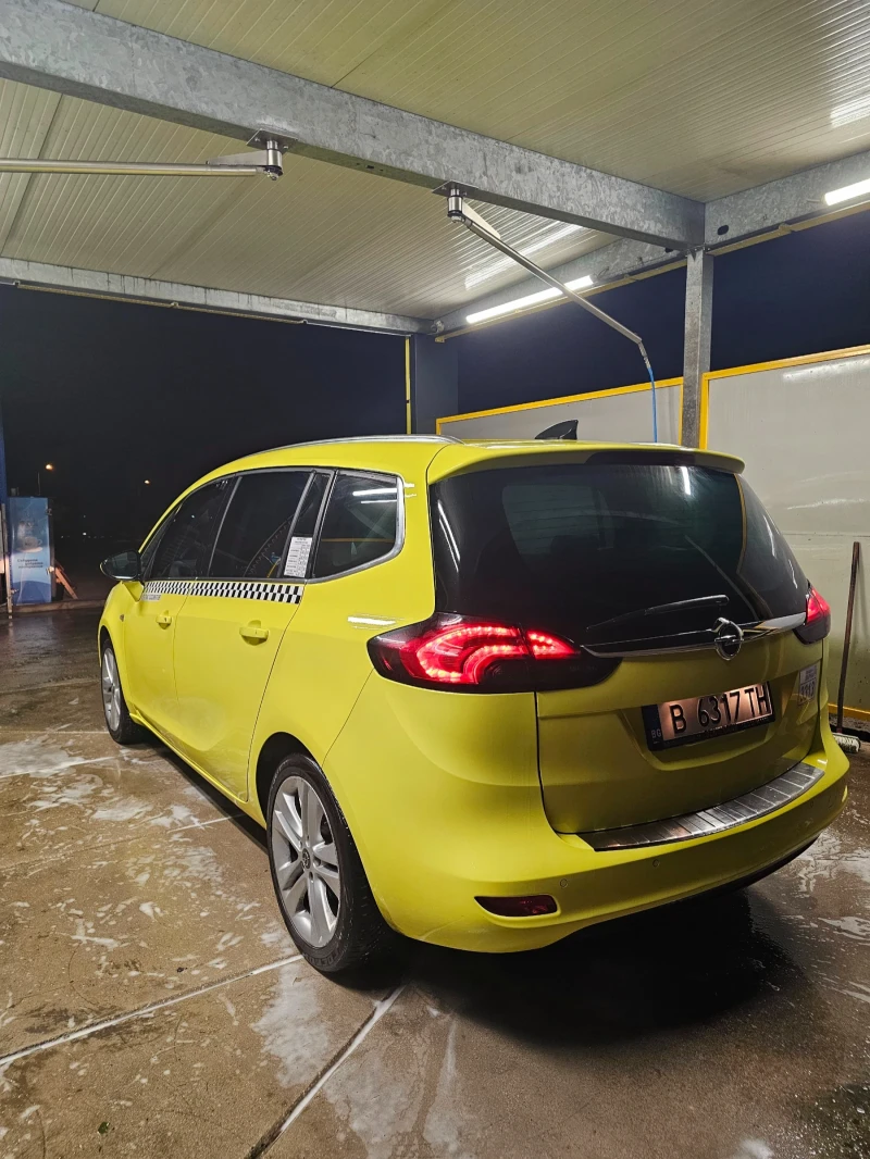 Opel Zafira 1.6 CDTI, снимка 4 - Автомобили и джипове - 53185487