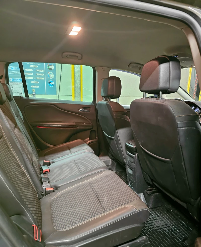 Opel Zafira 1.6 CDTI, снимка 5 - Автомобили и джипове - 53185487