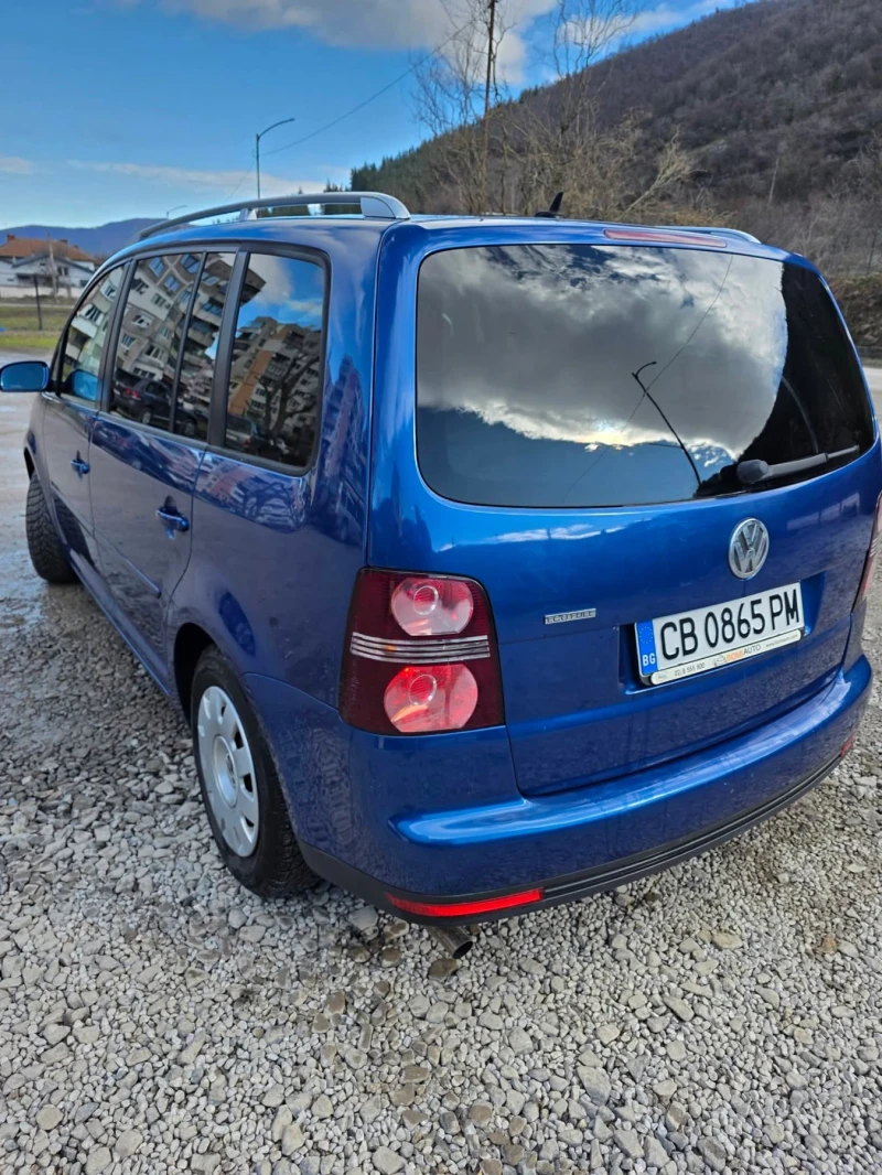 VW Touran 2.0 ECOFUEL , снимка 4 - Автомобили и джипове - 53457099