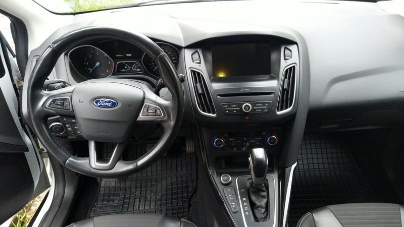 Ford Focus Traveller 2, 0 TDCi Titanium PowerShift, снимка 7 - Автомобили и джипове - 39133057