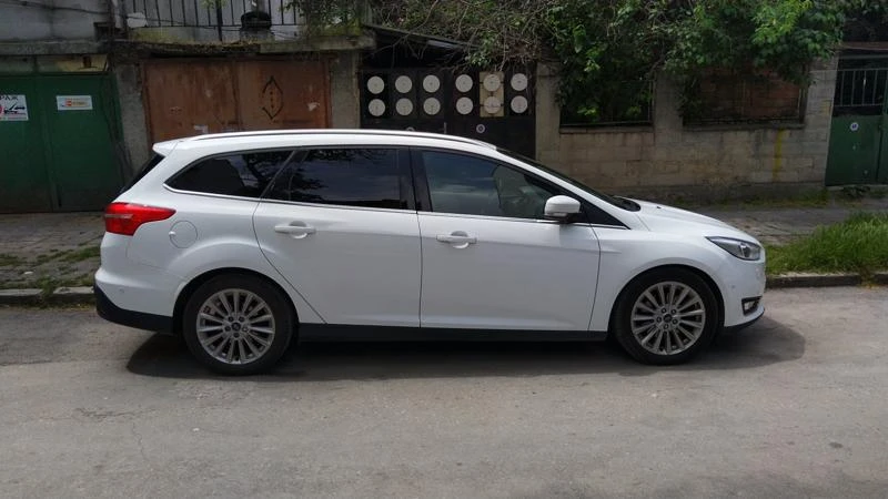 Ford Focus Traveller 2, 0 TDCi Titanium PowerShift - изображение 5