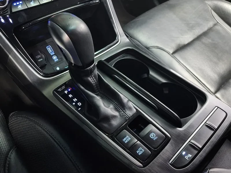 Hyundai Grandeur 3.0 Exclusive - изображение 9