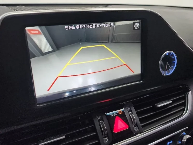 Hyundai Grandeur 3.0 Exclusive, снимка 15 - Автомобили и джипове - 53779079