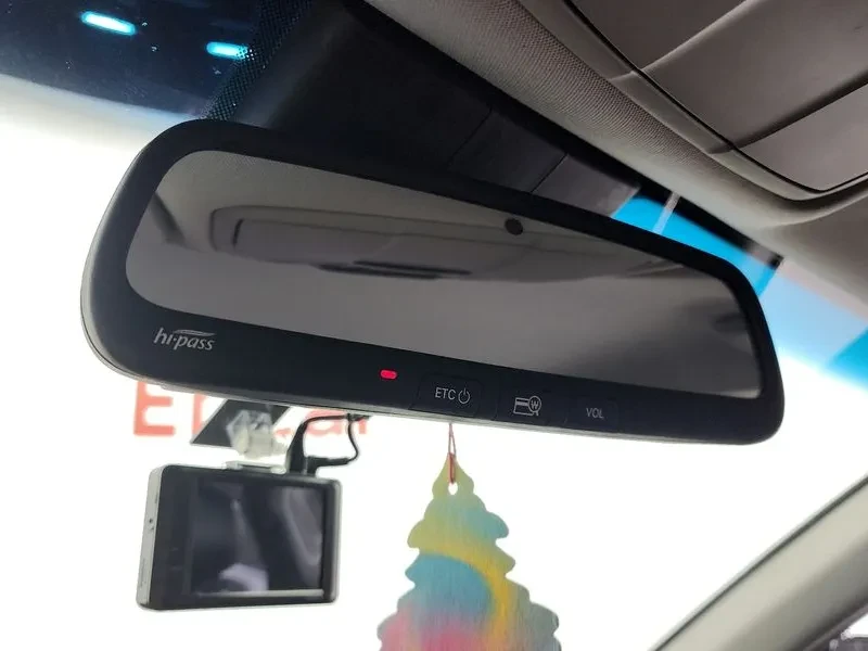 Hyundai Grandeur 3.0 Exclusive, снимка 17 - Автомобили и джипове - 53779079