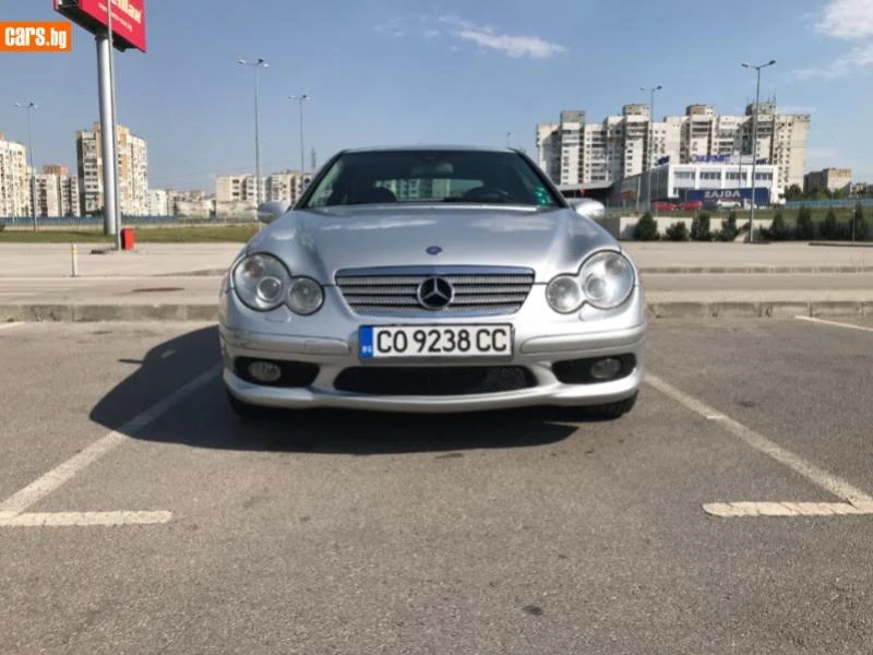 Mercedes-Benz C 220, снимка 2 - Автомобили и джипове - 53983262