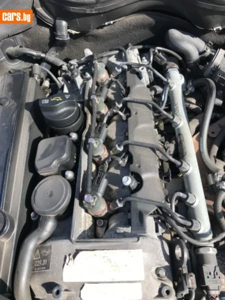 Mercedes-Benz C 220, снимка 8 - Автомобили и джипове - 53983262