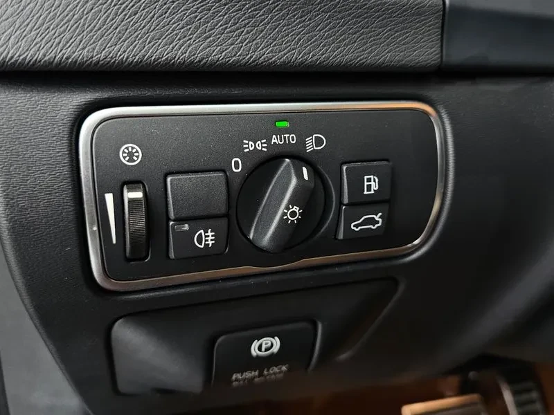 Volvo S60, снимка 15 - Автомобили и джипове - 54326545