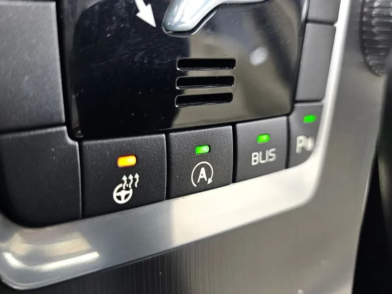 Volvo S60, снимка 17 - Автомобили и джипове - 54326545