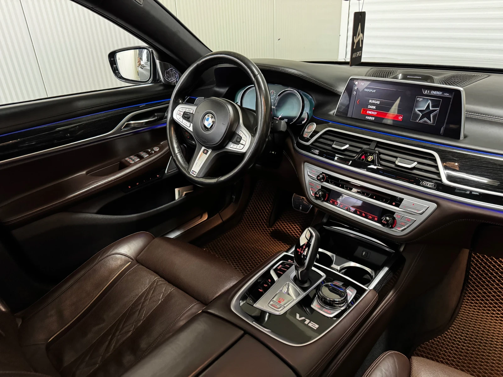 BMW 760  L xDrive - M-Packet - Pano - V12 - Stage 1 -720HP | Mobile.bg   12