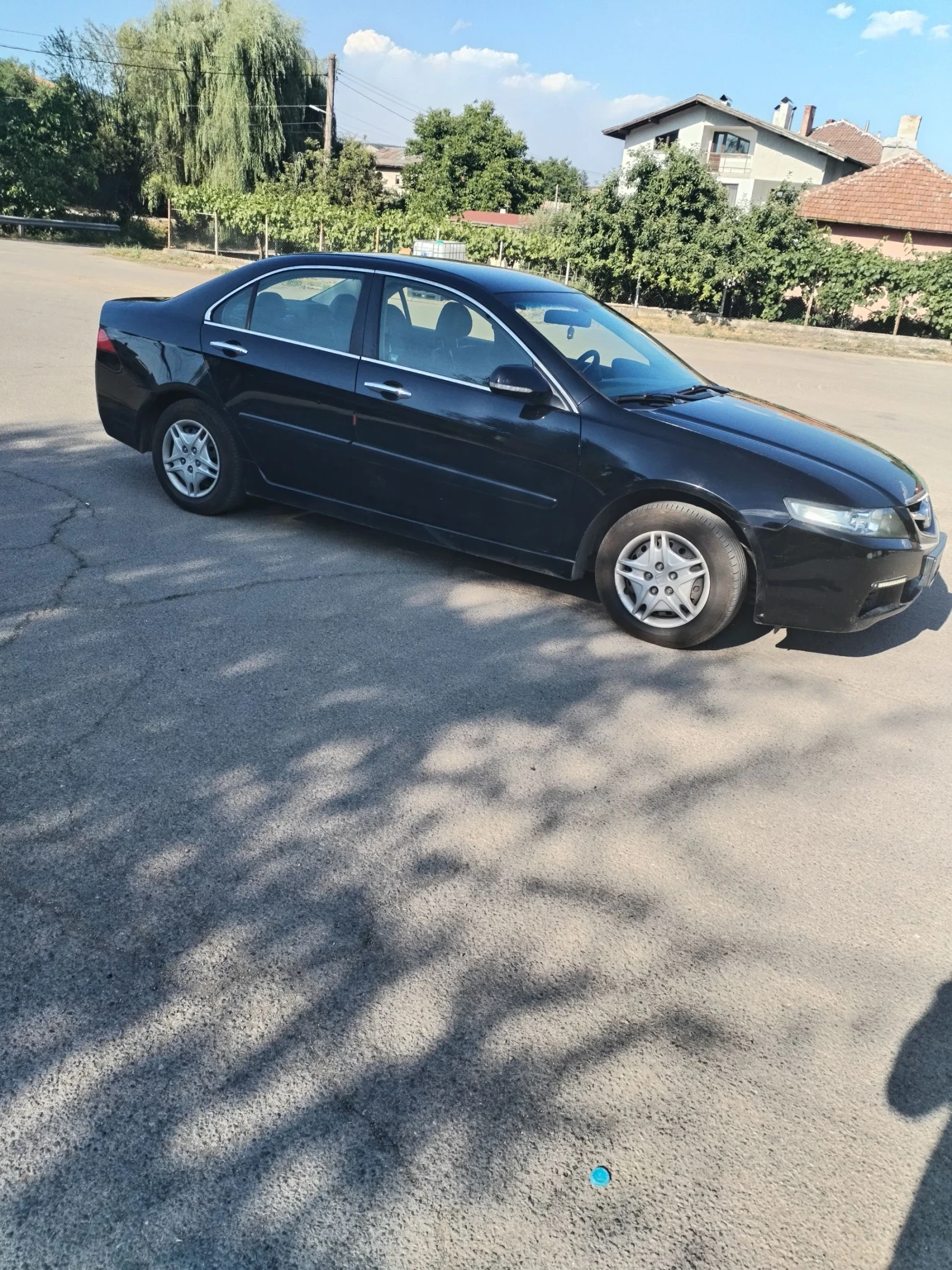 Honda Accord 2.0 - изображение 3