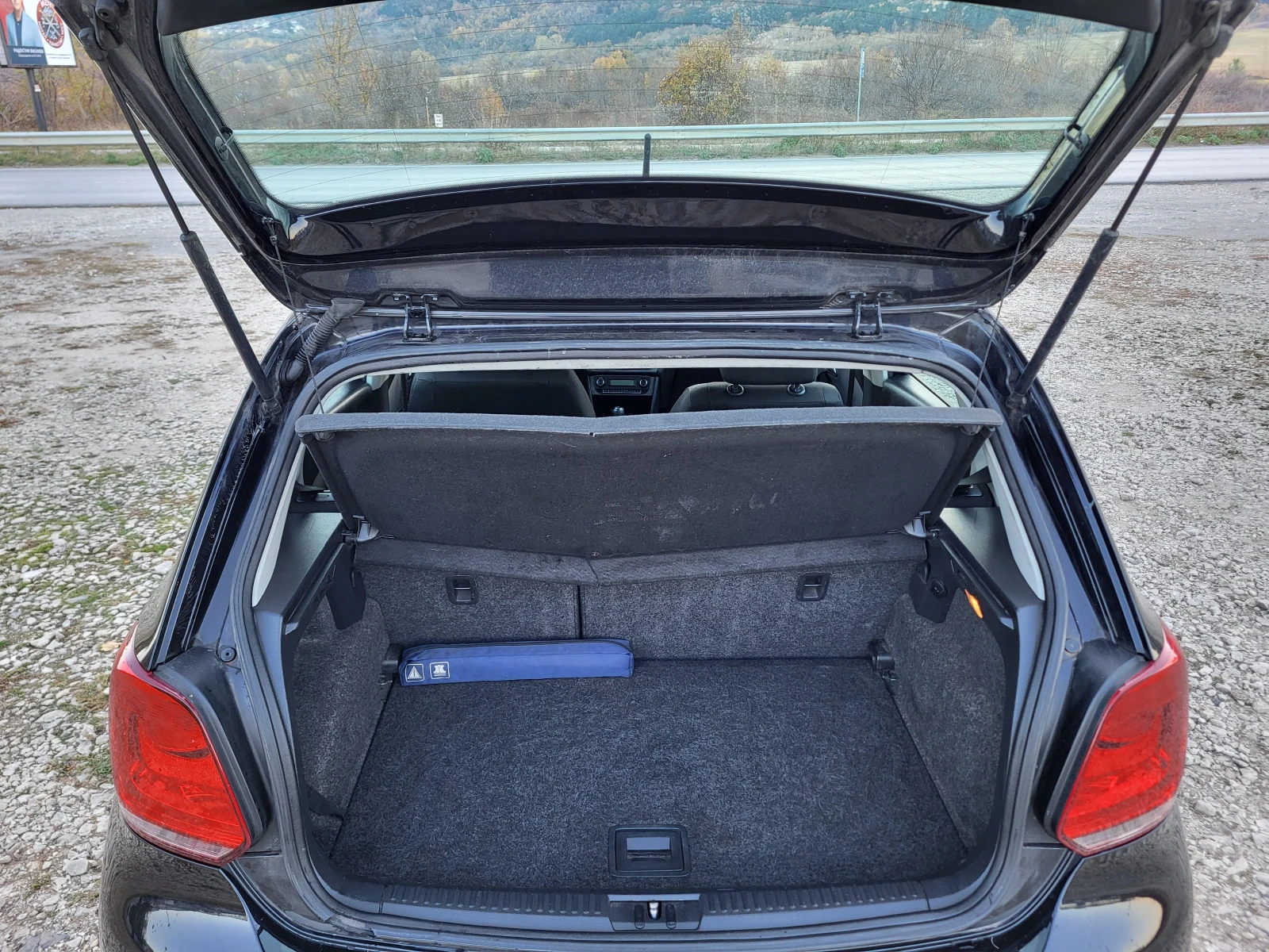 VW Polo 1.6TDi NAVI | Mobile.bg   11