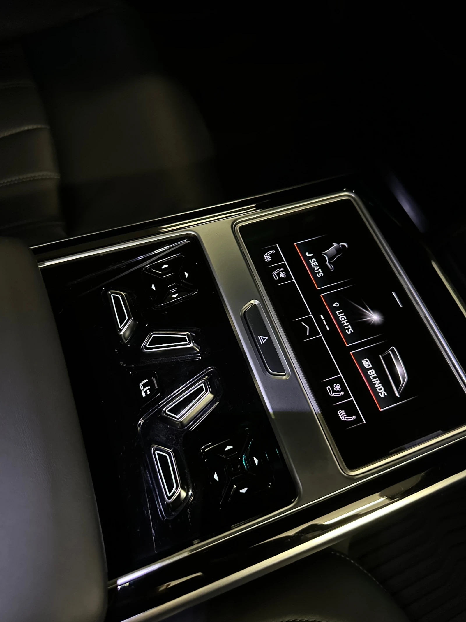 Audi A8 50 TDI / TV / B&O / 360* / LASER / BUSINESS / FULL - изображение 8