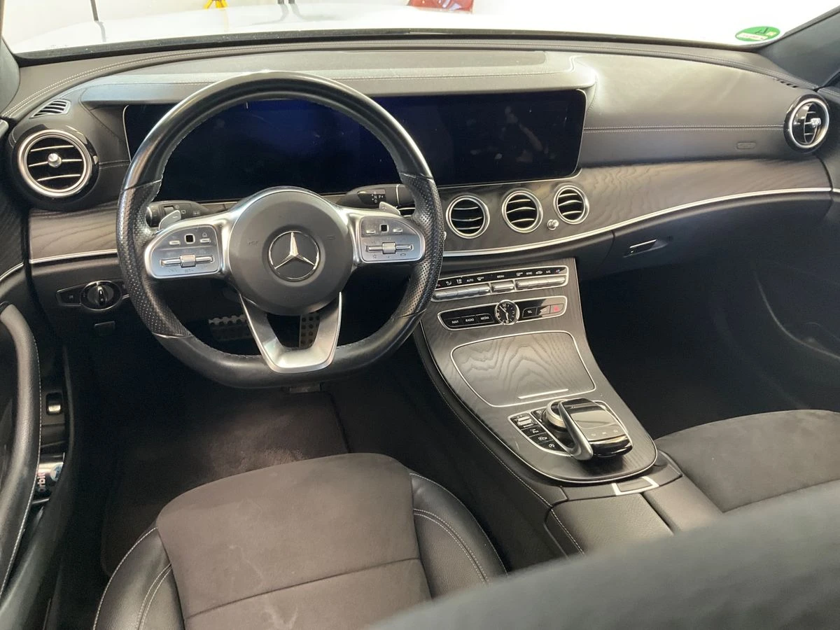 Mercedes-Benz E 220 4Matic* AMG* Burmester* Digital* MultiBeam* 360* * - изображение 9