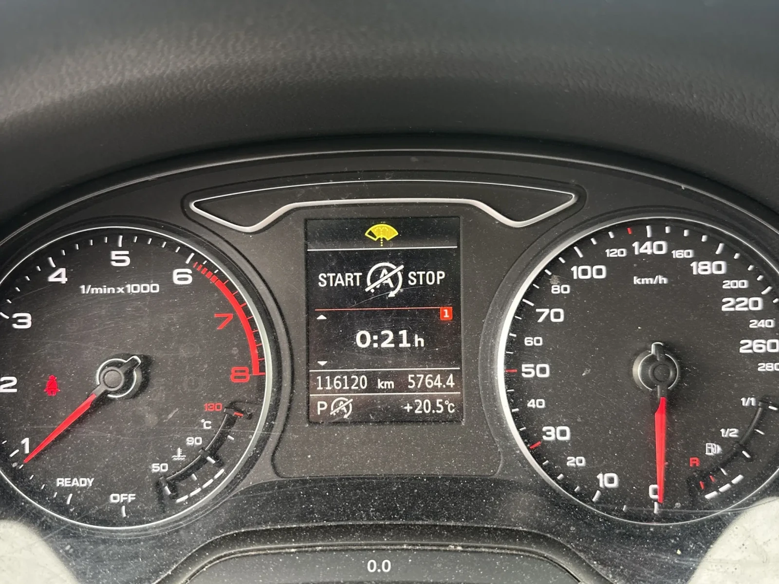 Audi A3 Komfort * Канада Автокредит *  - изображение 7