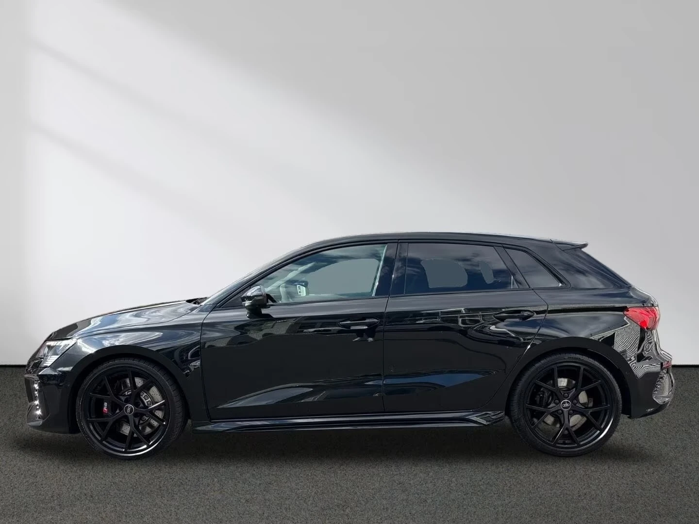 Audi Rs3 Sportback* quattro* Matrix  - изображение 3