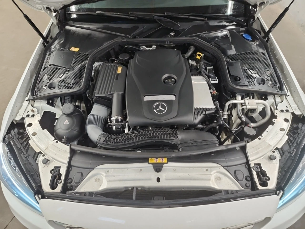 Mercedes-Benz C 300 *  *    *   *  | Mobile.bg   16