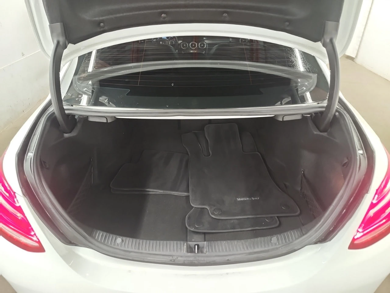 Mercedes-Benz C 300 *  *    *   *  | Mobile.bg   15