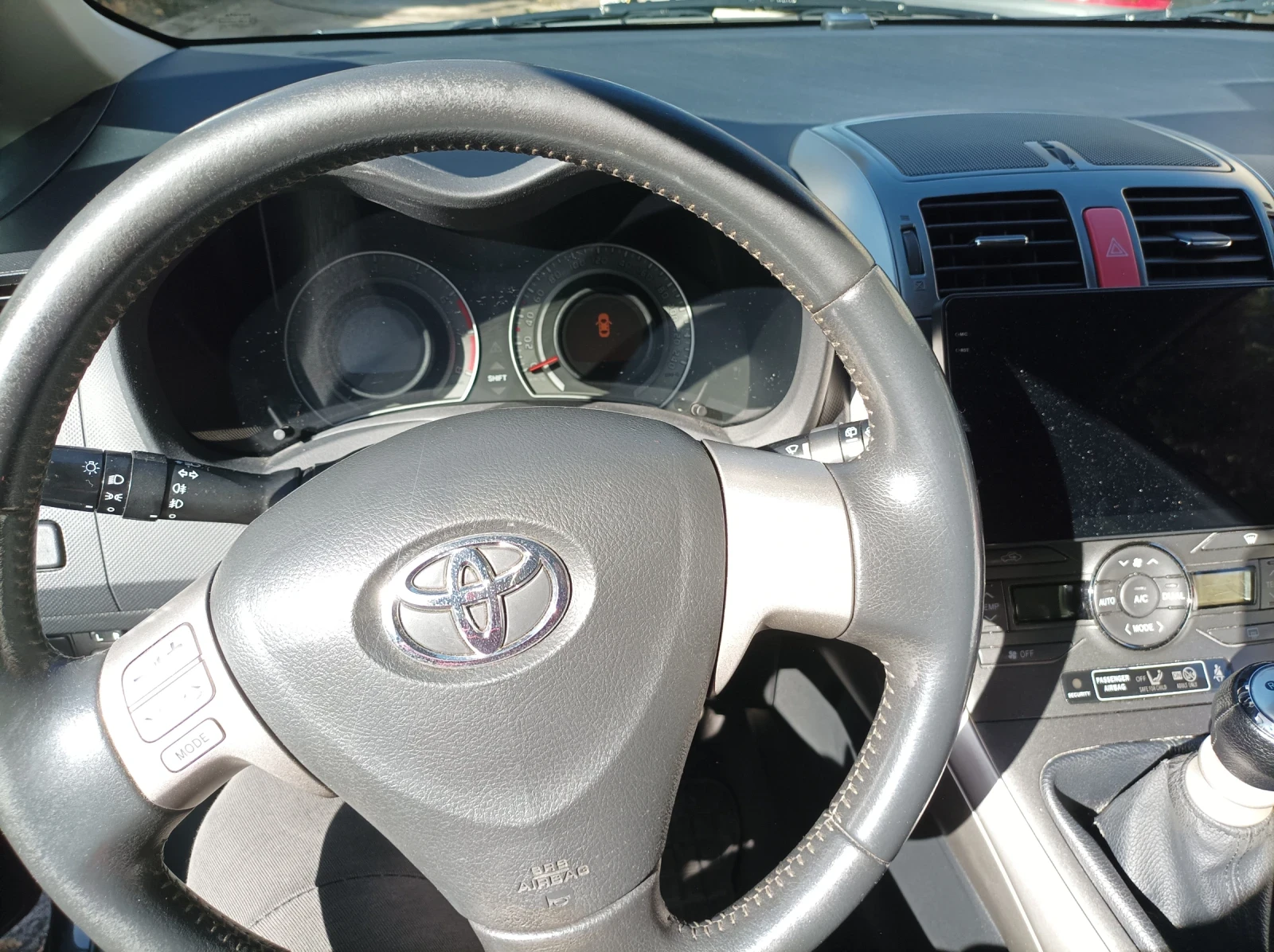Toyota Auris | Mobile.bg � ����������� 12