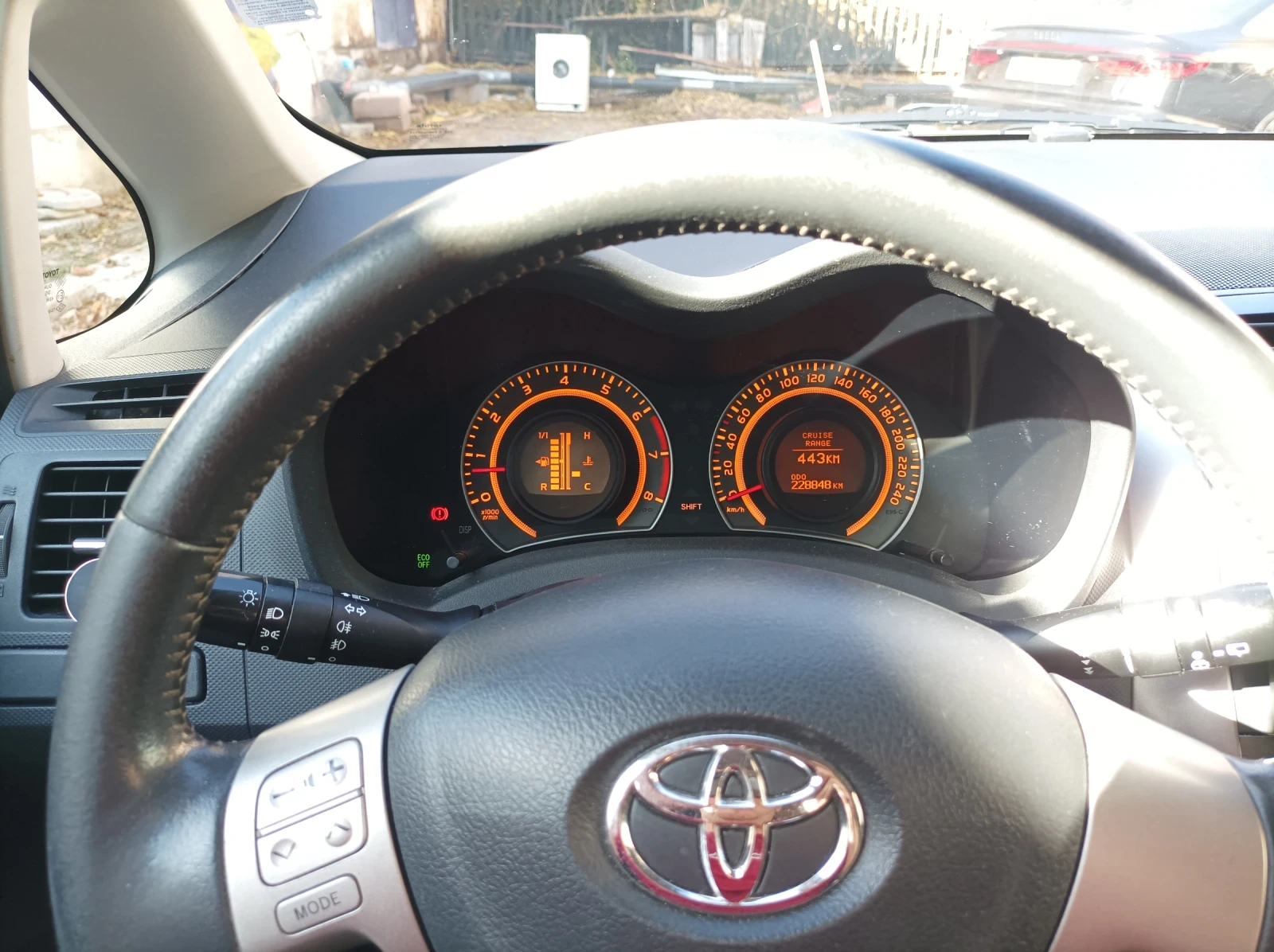 Toyota Auris | Mobile.bg � ����������� 14