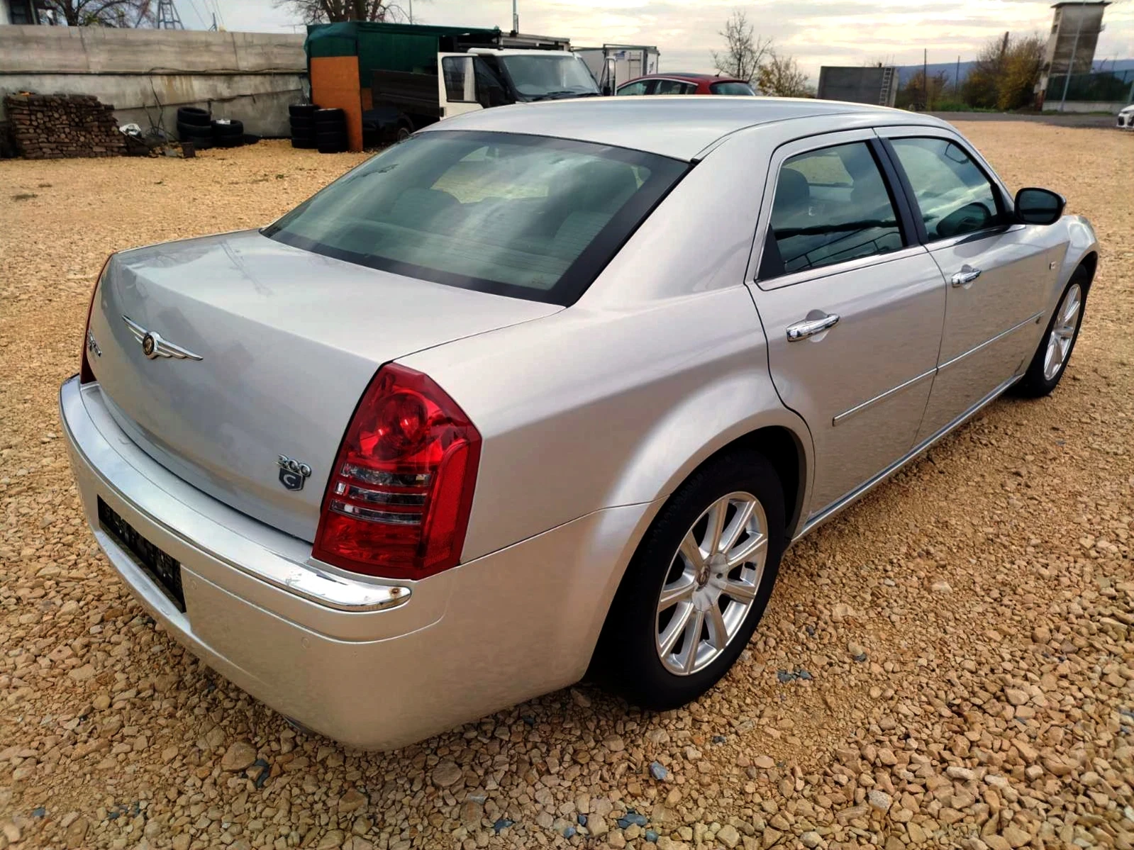 Chrysler 300c 3.0 CRdI* V6* Автоматик - изображение 7