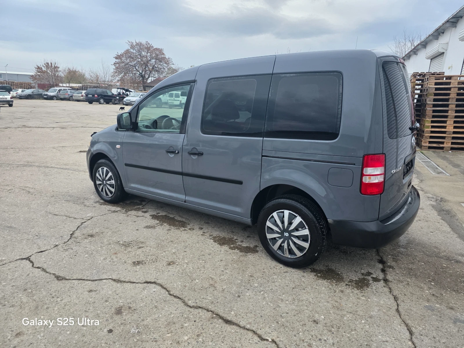 VW Caddy  - изображение 3