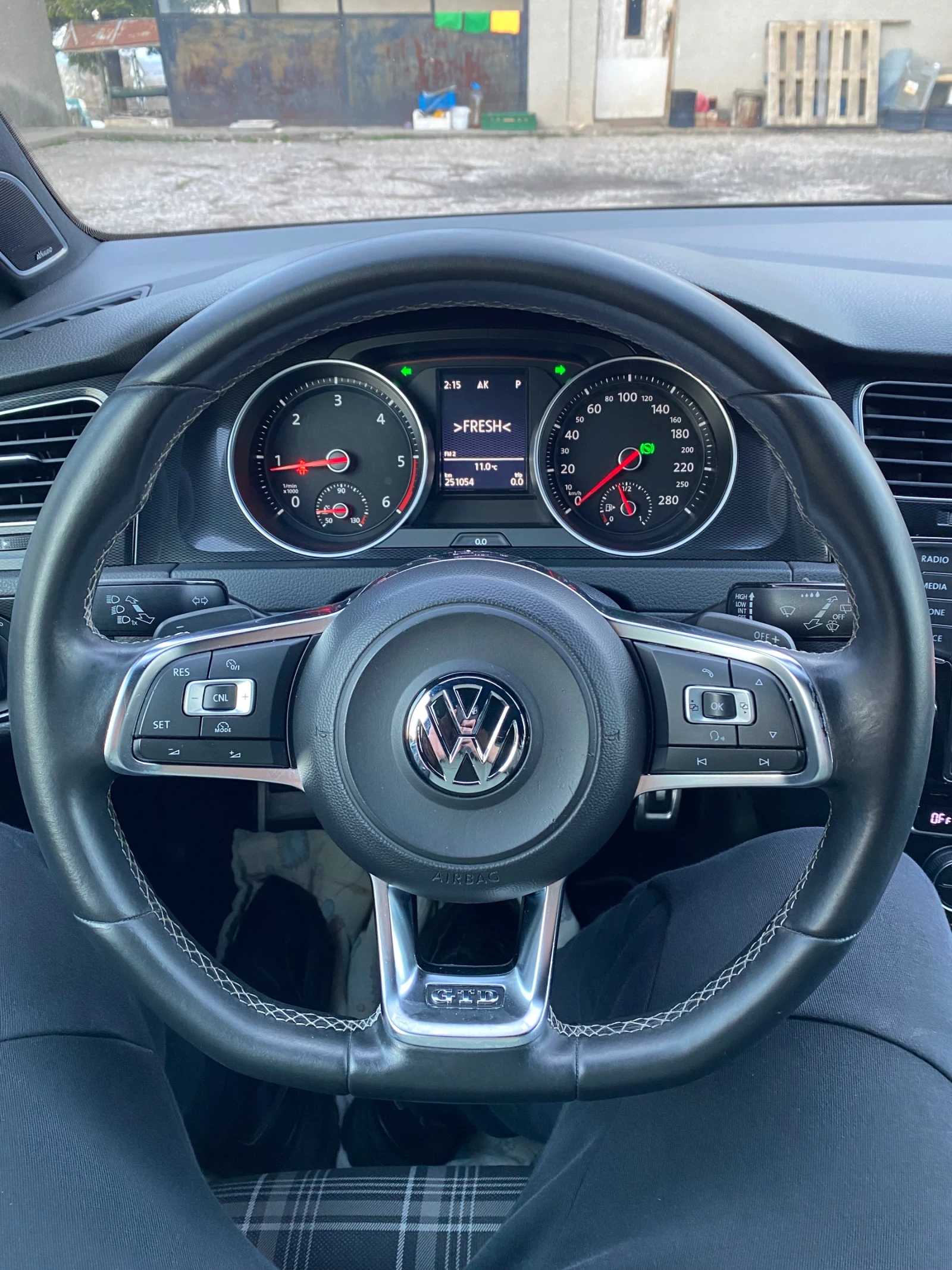 VW Golf GTD , снимка 10 - Автомобили и джипове - 53993980