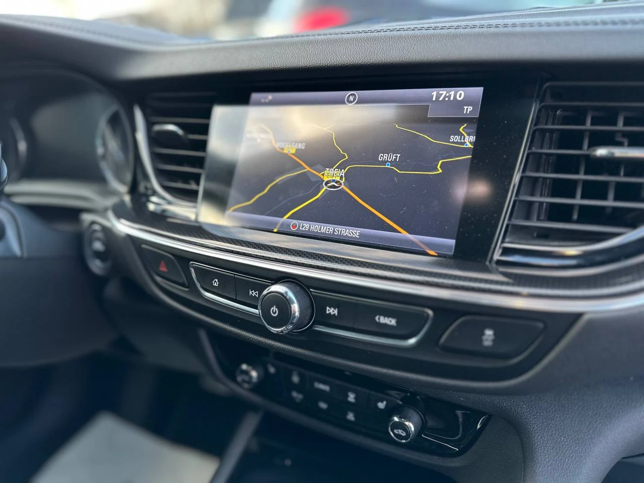 Opel Insignia, снимка 13 - Автомобили и джипове - 54016828