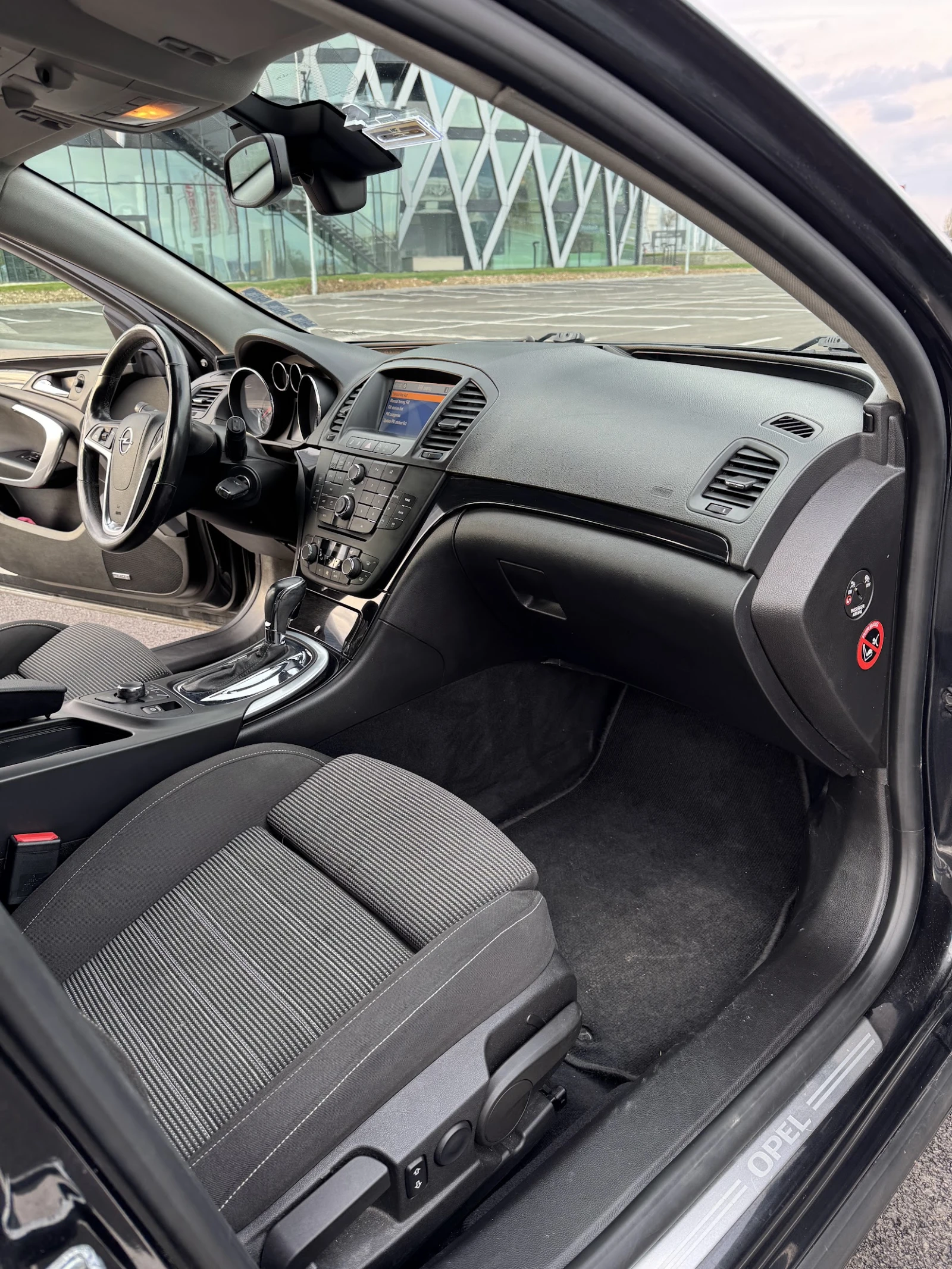 Opel Insignia 2.0CDTI | Mobile.bg � ����������� 12