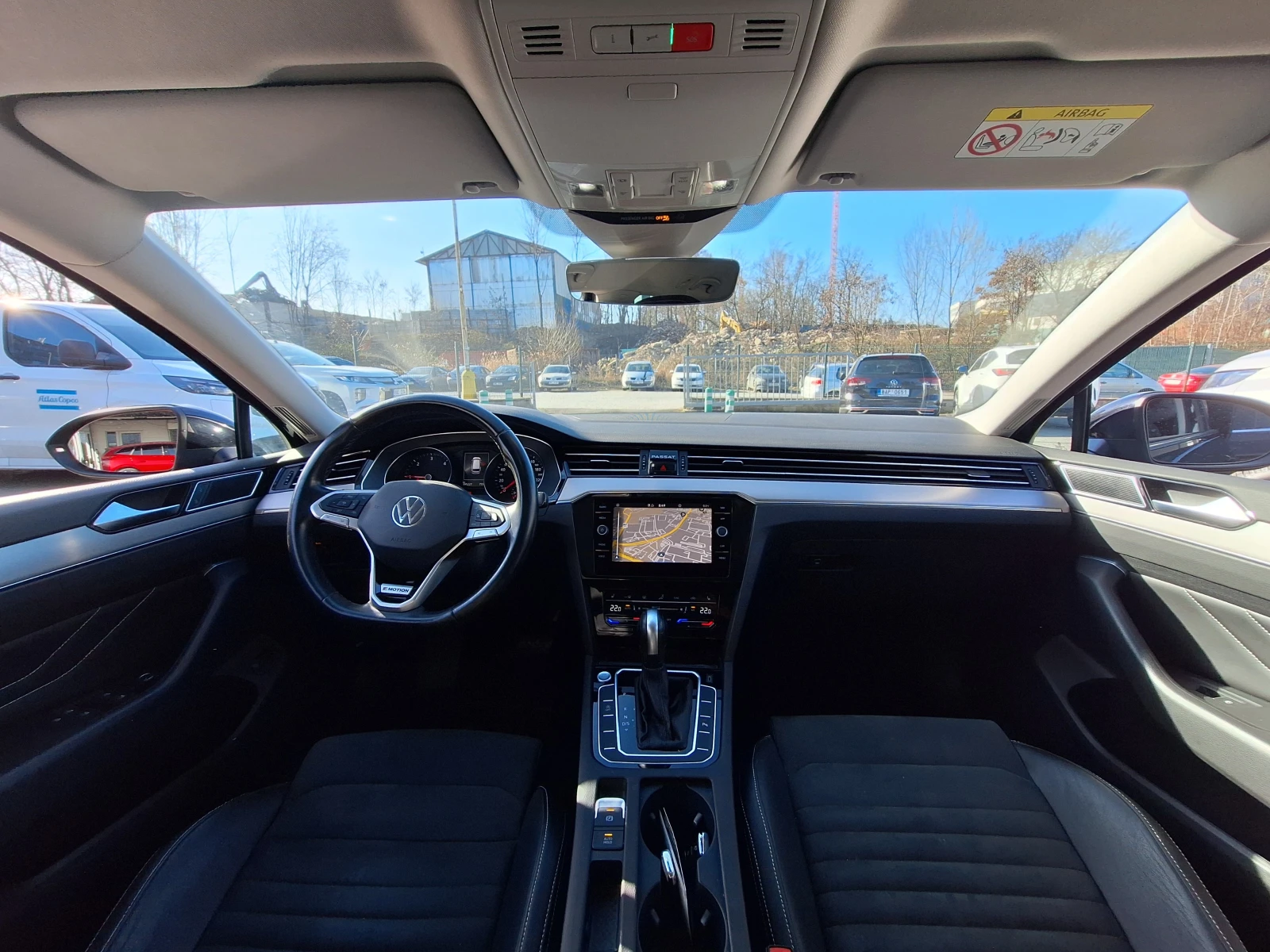 VW Passat 2.0TDI/ DSG/ 200кс./ 4x4/ Elegance/ Очакван!, снимка 7 - Автомобили и джипове - 54400870