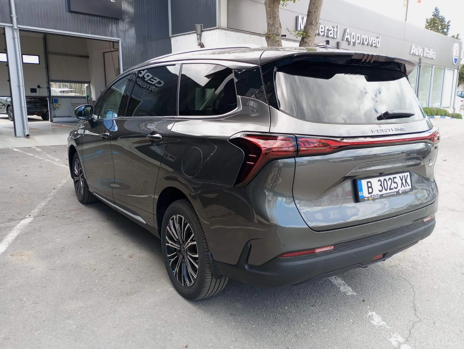 DONGFENG M4-YACHT PHEV | Mobile.bg � ����������� 3