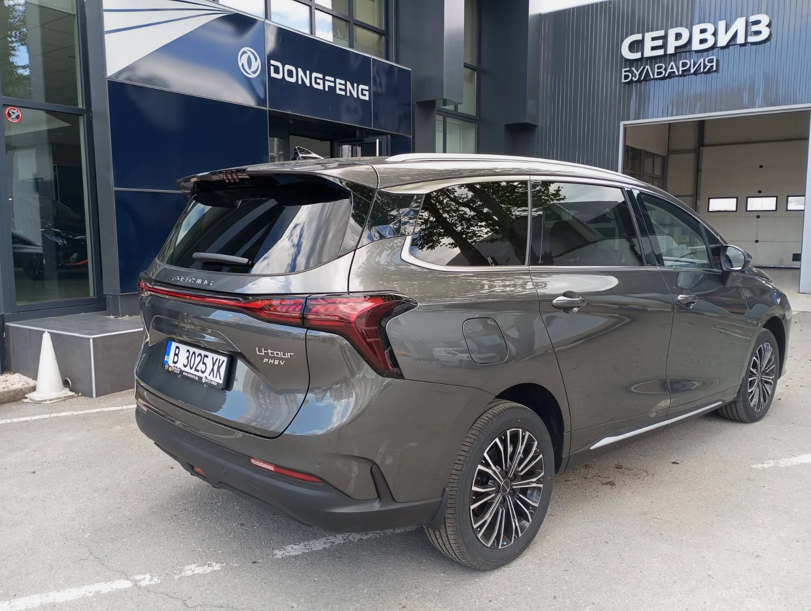 DONGFENG M4-YACHT PHEV | Mobile.bg � ����������� 2