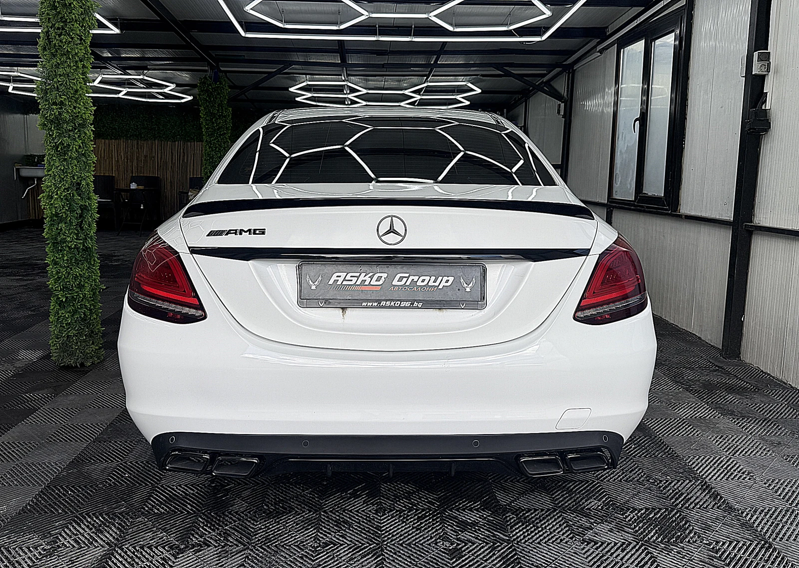 Mercedes-Benz C 220 AMG-line/ECO START STOP/СОБСТВЕН ЛИЗИНГ, снимка 5 - Автомобили и джипове - 54711782