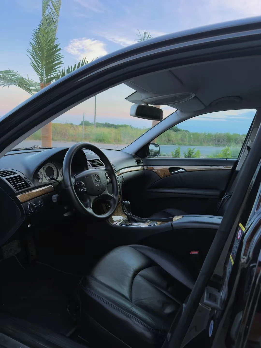 Mercedes-Benz E 320 CDI, снимка 5 - Автомобили и джипове - 55025681