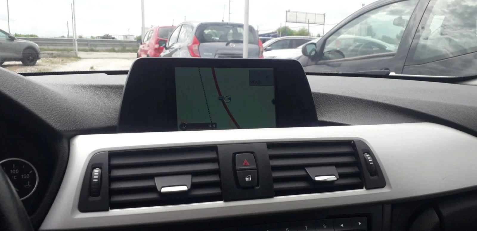 BMW 318, снимка 9 - Автомобили и джипове - 55582438