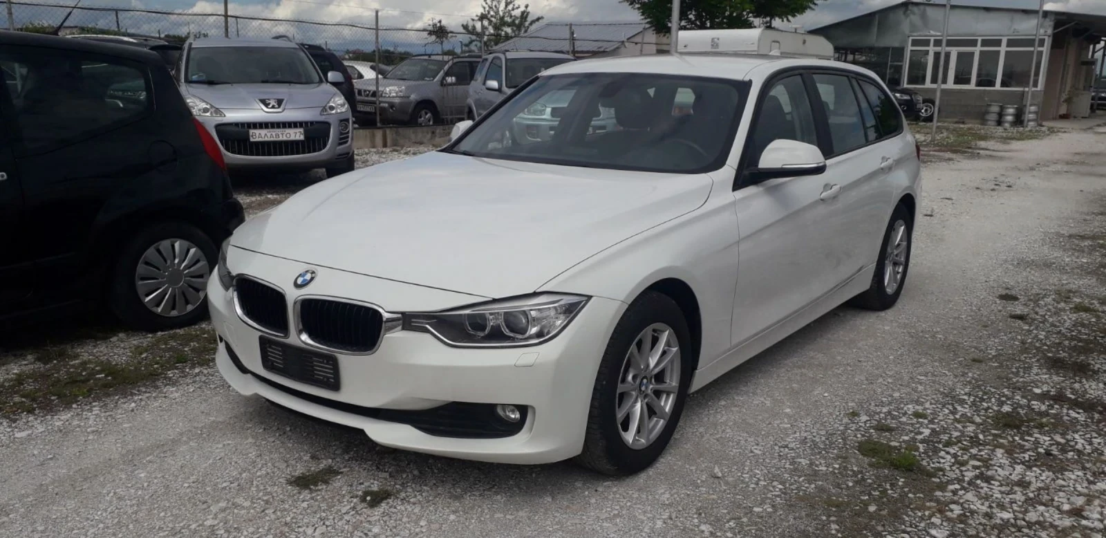 BMW 318, снимка 12 - Автомобили и джипове - 55582438