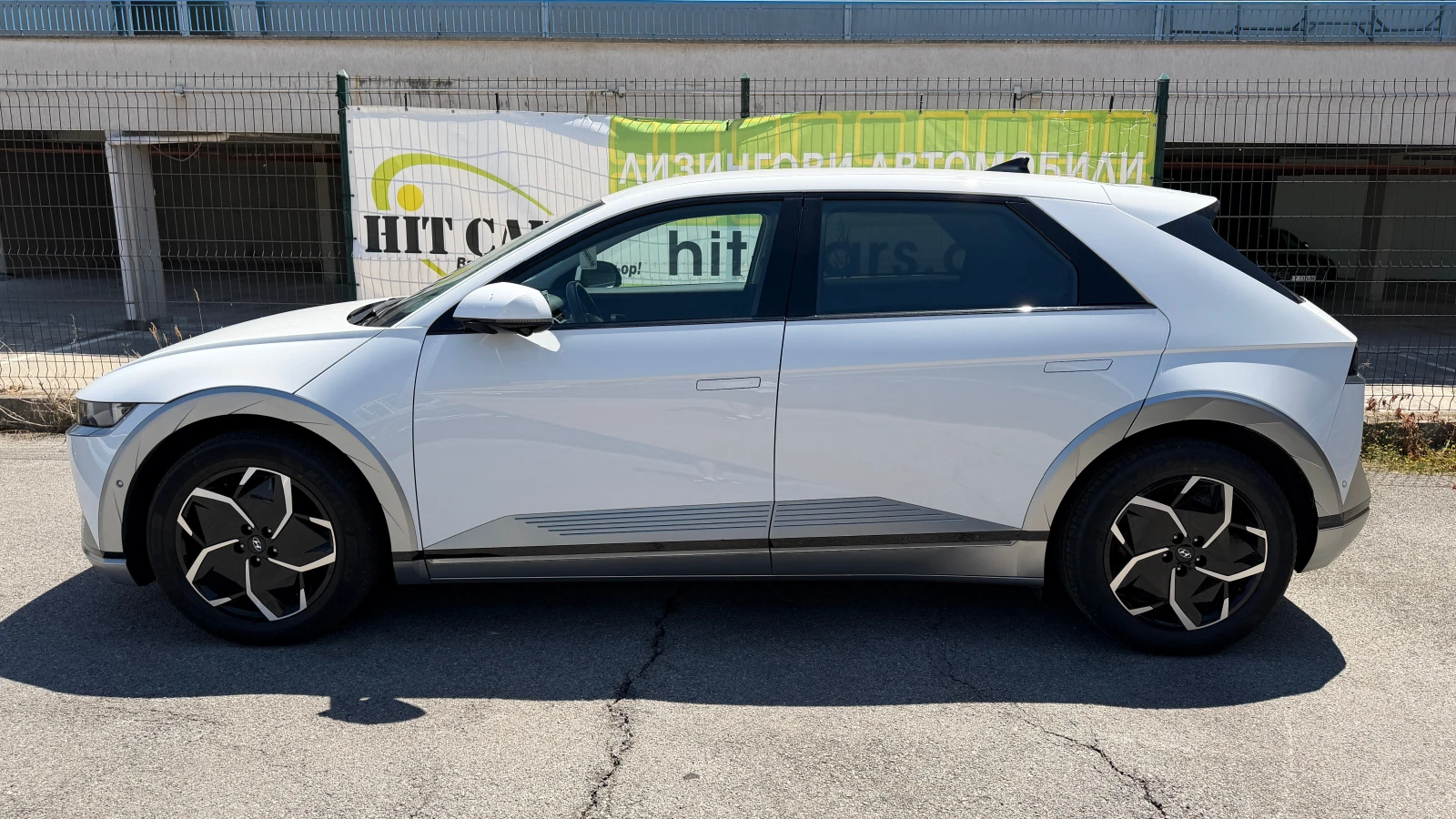 Hyundai Ioniq 5 Dynamiqe 4×4 в ГАРАНЦИЯ, снимка 4 - Автомобили и джипове - 55625267