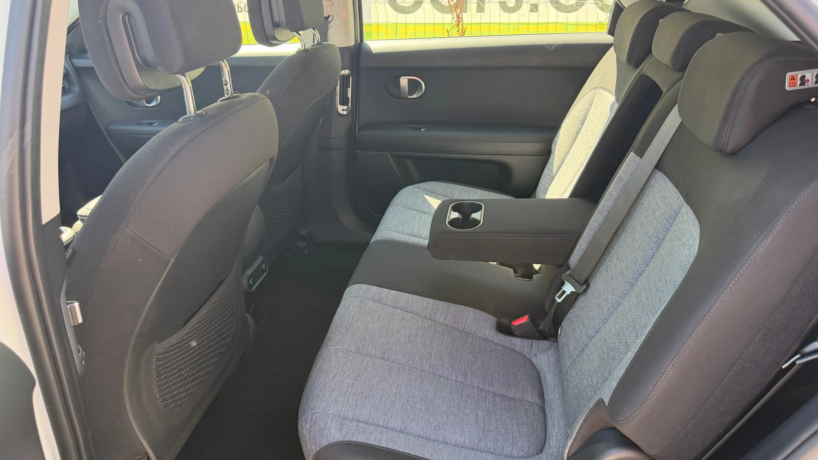 Hyundai Ioniq 5 Dynamiqe 4×4 в ГАРАНЦИЯ, снимка 9 - Автомобили и джипове - 55625267