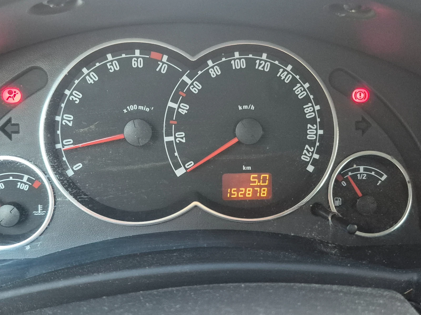 Opel Meriva, снимка 10 - Автомобили и джипове - 55772338