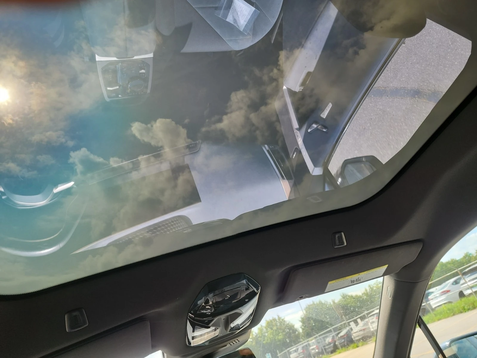 BMW iX * Sports Activity Vehicle Xdrive50 * АВТОКРЕДИТ* , снимка 13 - Автомобили и джипове - 55832098