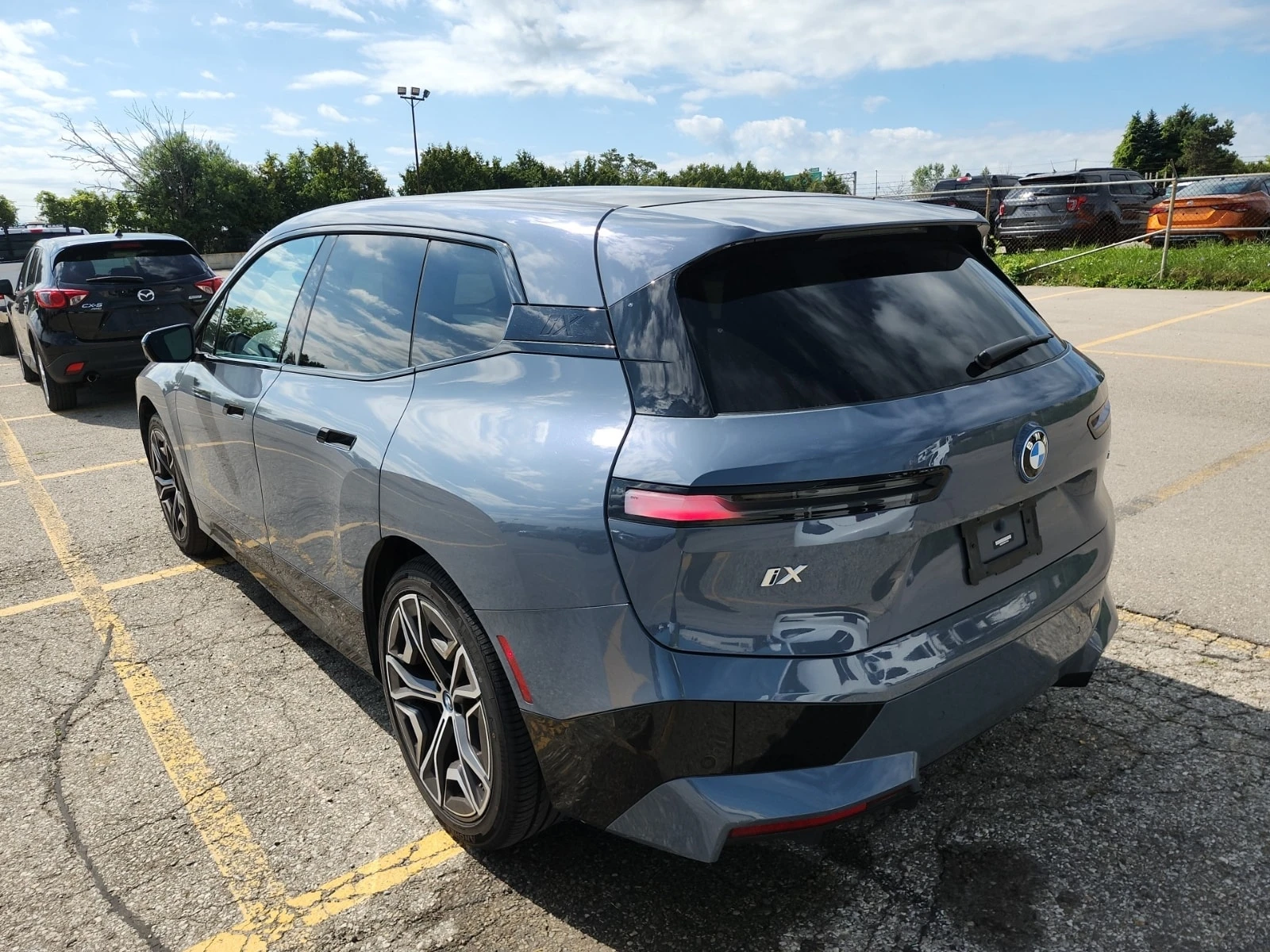 BMW iX * Sports Activity Vehicle Xdrive50 * АВТОКРЕДИТ* , снимка 6 - Автомобили и джипове - 55832098
