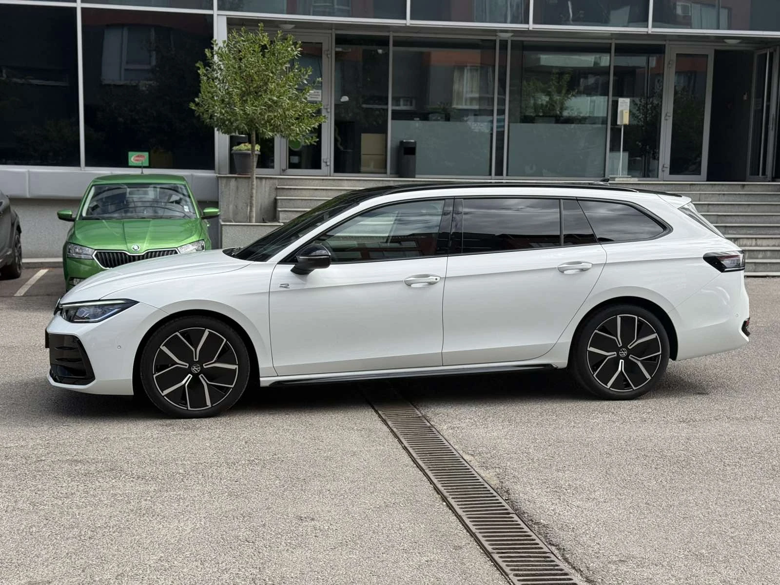 VW Passat 2.0 TDI  R line | Mobile.bg � ����������� 8