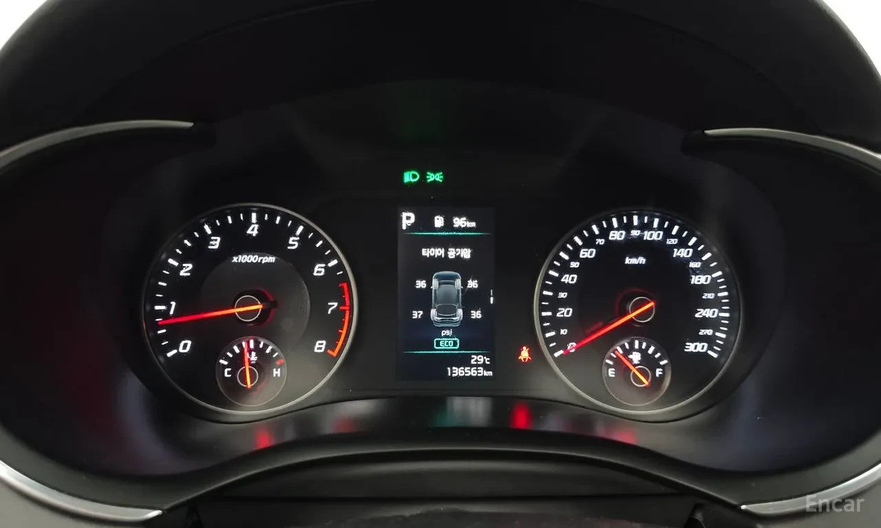 Kia Stinger 2.5 MASTERS / ОБДУХ / 360 КАМЕРИ / ШИБЕДАХ , снимка 10 - Автомобили и джипове - 56327960