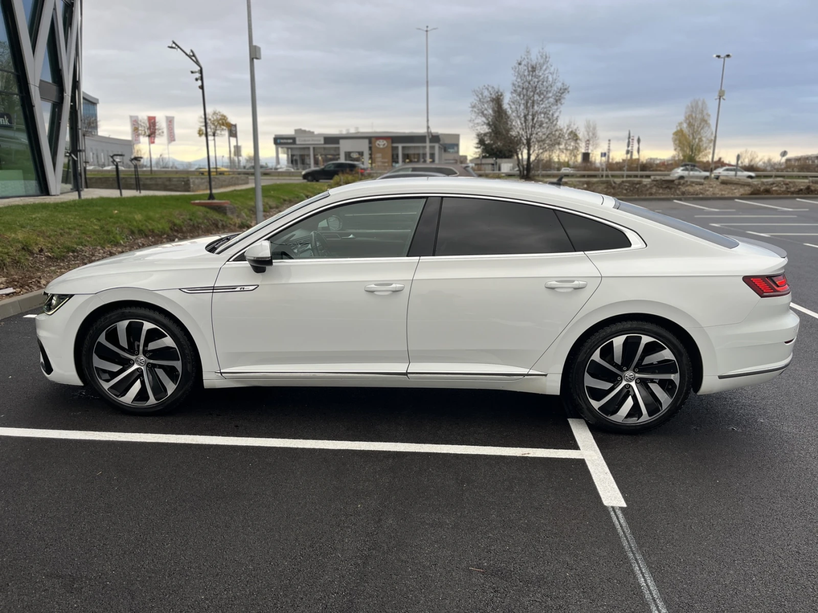 VW Arteon R-Line Edition Plus | Mobile.bg � ����������� 4