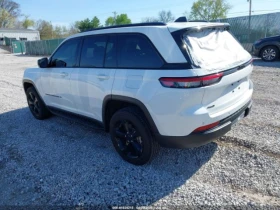 Jeep Grand cherokee 2023 ALTITUDE 4X4 * КЛИП НА МОТОРА* * АВТО КРЕДИТ* - 53500 лв. - 21112032 3