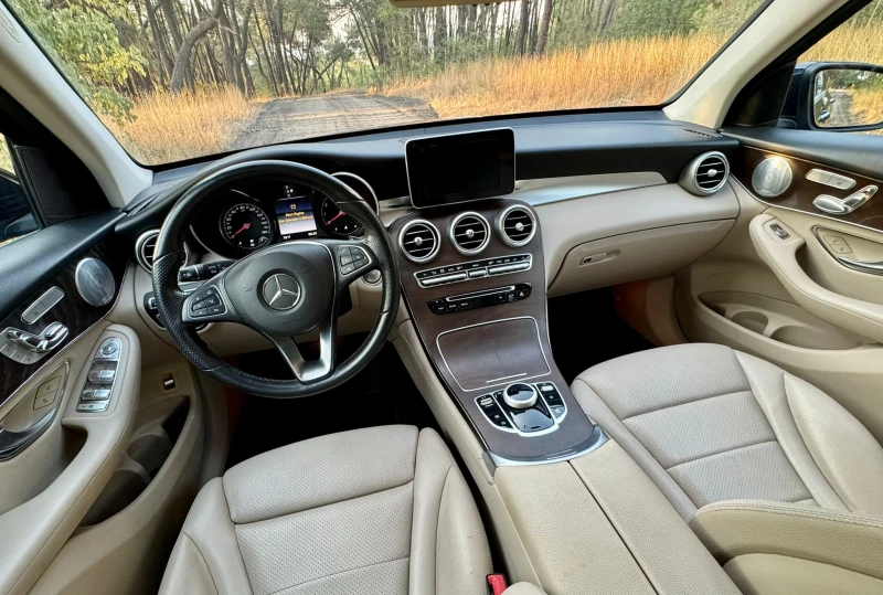 Mercedes-Benz GLC 300 4Matic * 360Cam * 9G-tronic, снимка 10 - Автомобили и джипове - 52598590