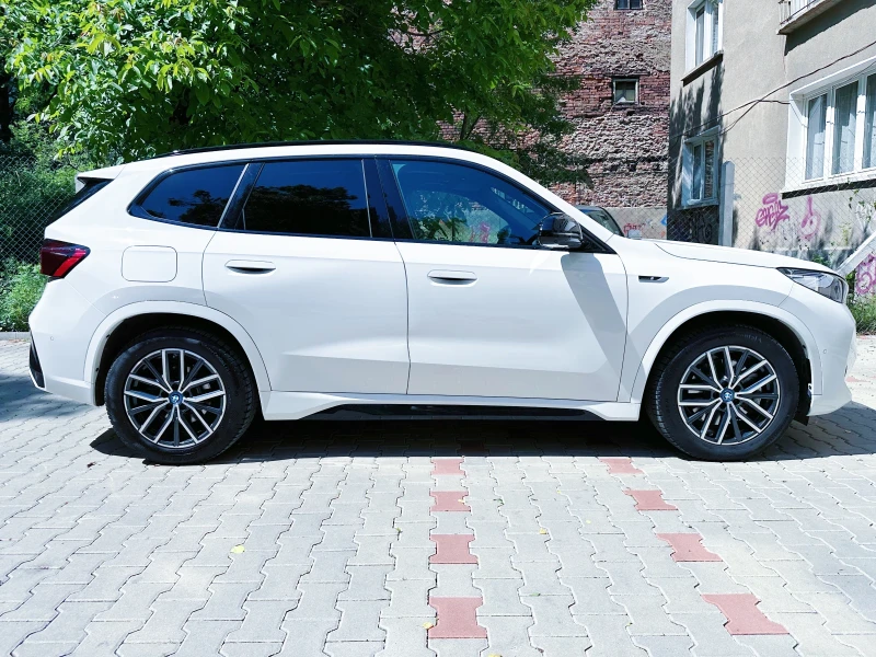 BMW X1 30e M Sport Plug-in hybrid xDrive, снимка 7 - Автомобили и джипове - 52786735