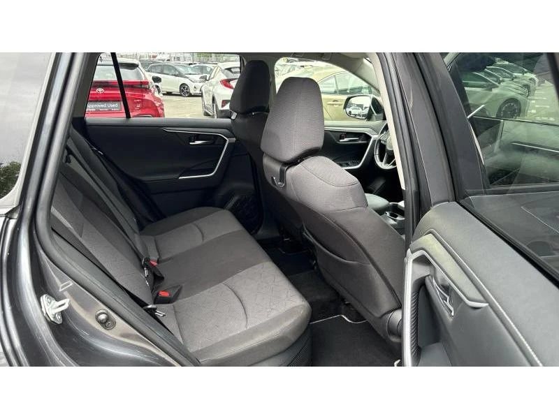 Toyota Rav4 2.5HSD EXECUTIVE AWD, снимка 7 - Автомобили и джипове - 54461693