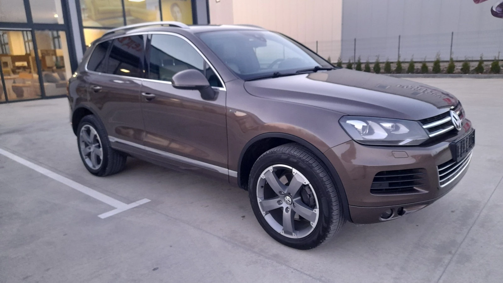 VW Touareg 3.0 TSI-ХИБРИД - изображение 7