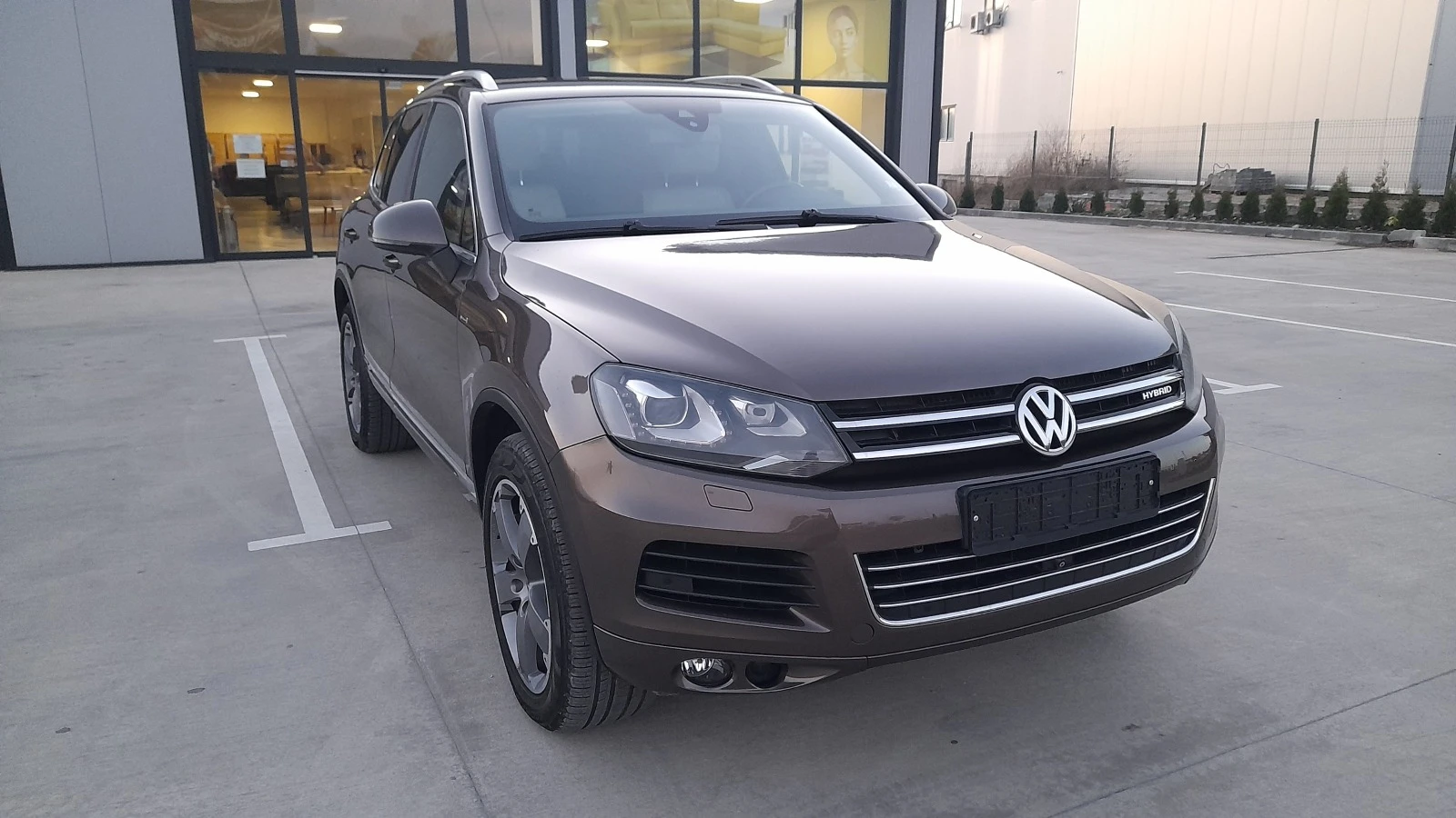 VW Touareg 3.0 TSI-ХИБРИД - изображение 8